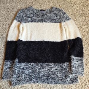 VENUS Fuzzy Sweater in Black and White